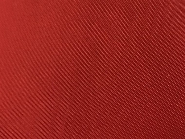 Палаточная ткань красная