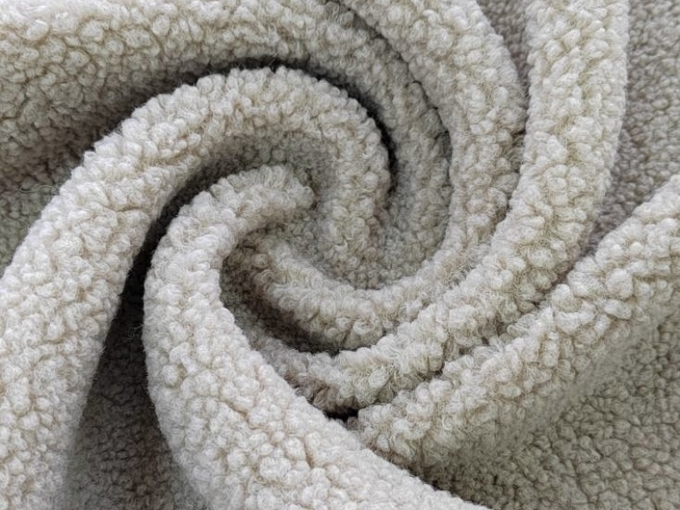 Дубленка светло-коричневый