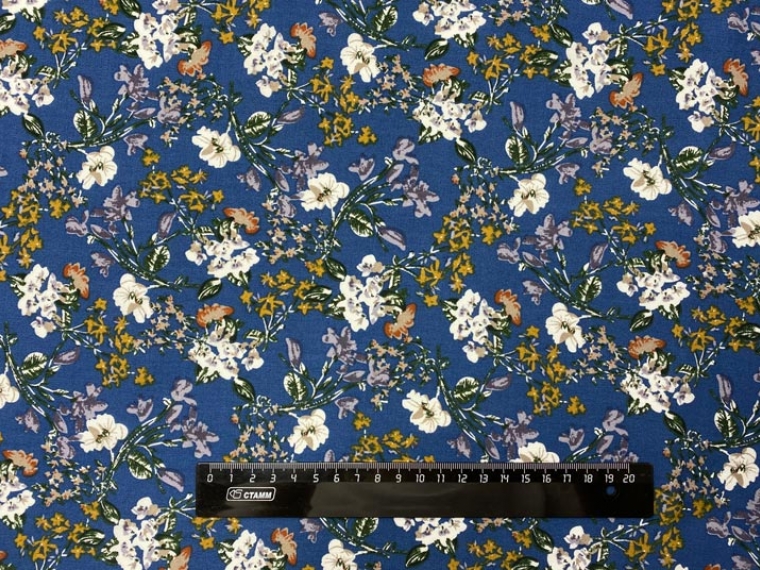 Штапель твил дизайн цветы на синем