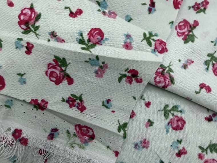 Ткань Софт дизайн розочки на мятном